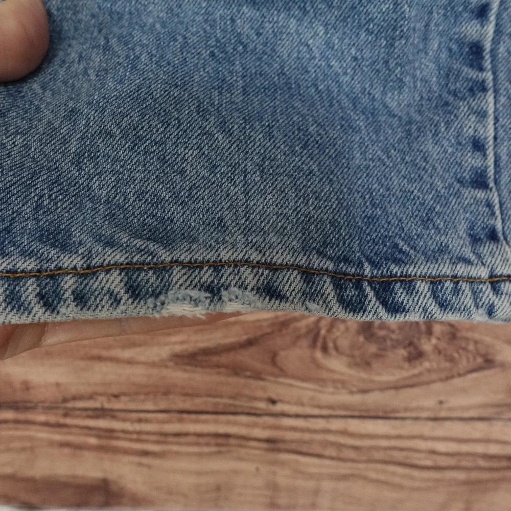 Vintage Levis 560 Jeans 32x34 (31x33) Blue Loose Tapered USA Orange Tab